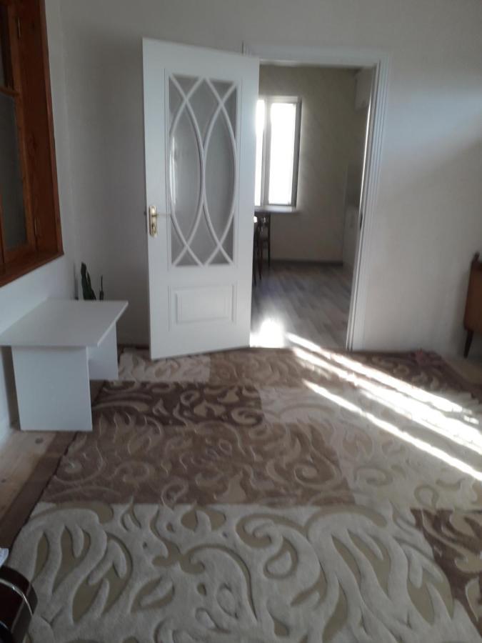 Apartment At Narimanov 151 간자 외부 사진